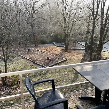 Au Bout Du Monde * Hastiere-par-dela